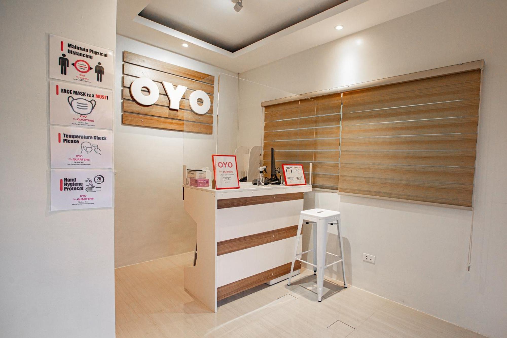 מלון מנילה Oyo 605 The Quarters מראה חיצוני תמונה